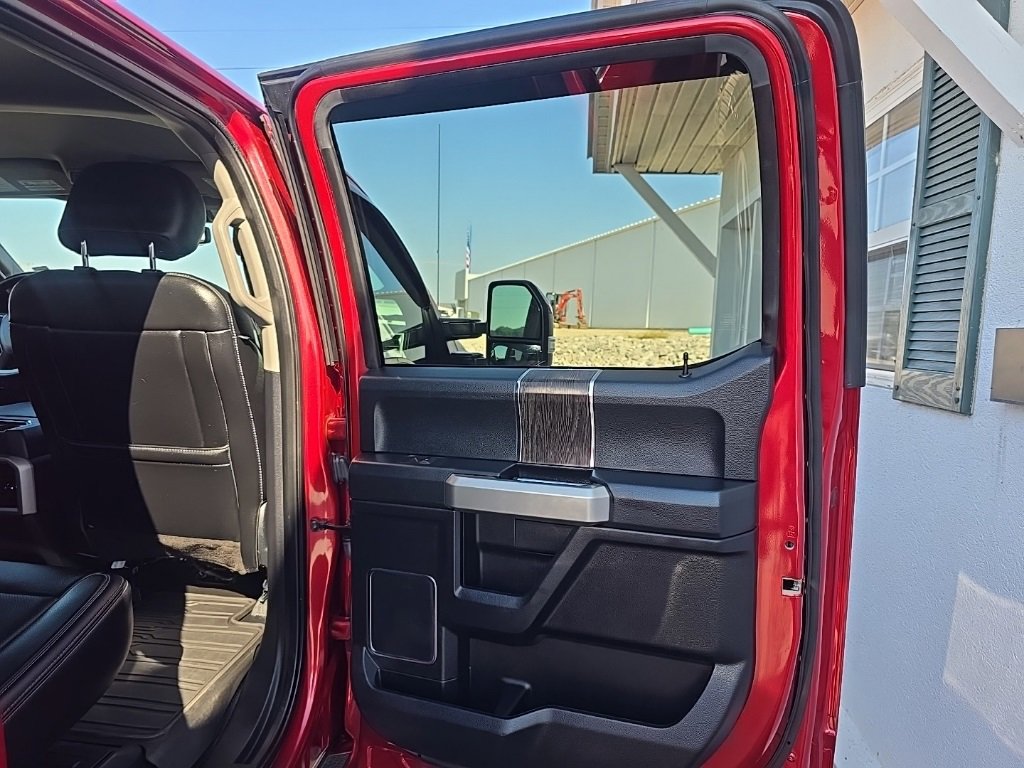 Used 2021 Ford F250 Lariat w/ FX4 Off-Road Package image 18