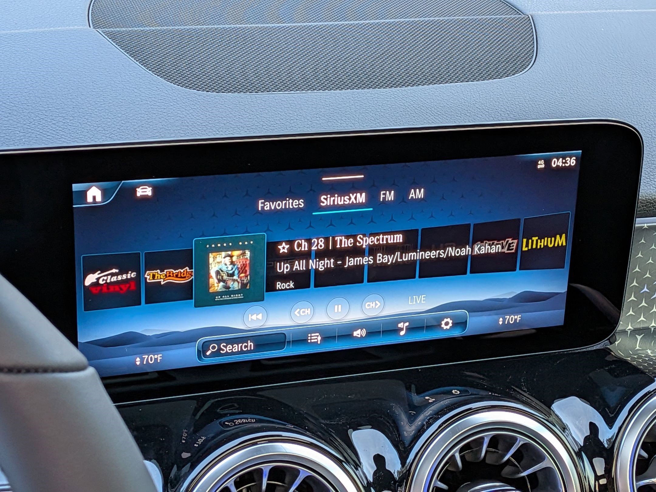 New 2026 Mercedes-Benz GLB 250 image 24