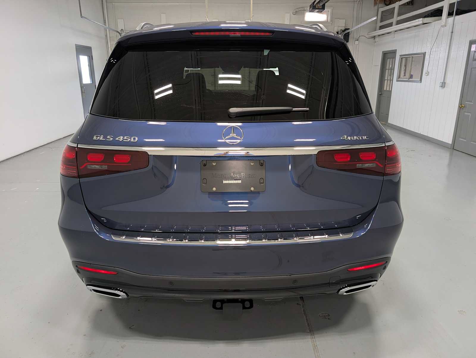 New 2026 Mercedes-Benz GLS 450 4MATIC image 8