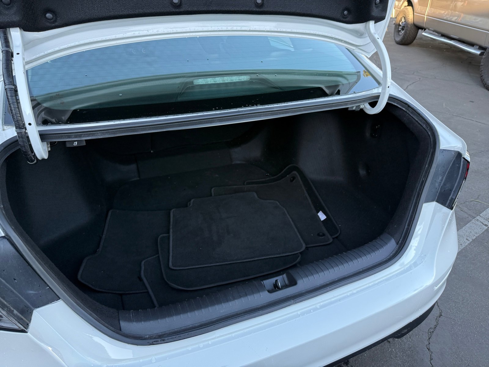 Used 2025 Honda Accord SE image 21