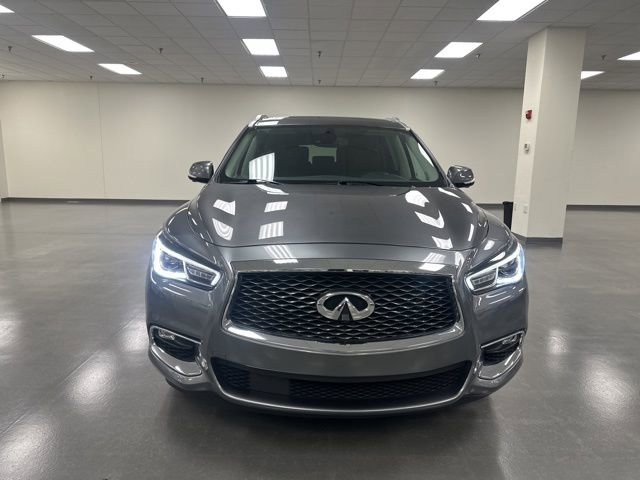 Used 2019 INFINITI QX60 Luxe w/ Essential Package image 2