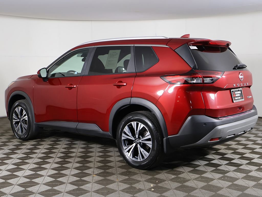 Used 2023 Nissan Rogue SV w/ SV Premium Package AWD/4WD image 9
