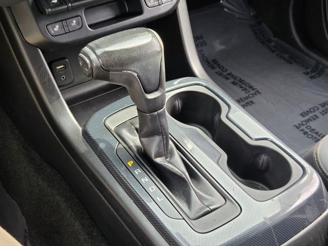 Used 2017 Chevrolet Colorado Z71 image 14