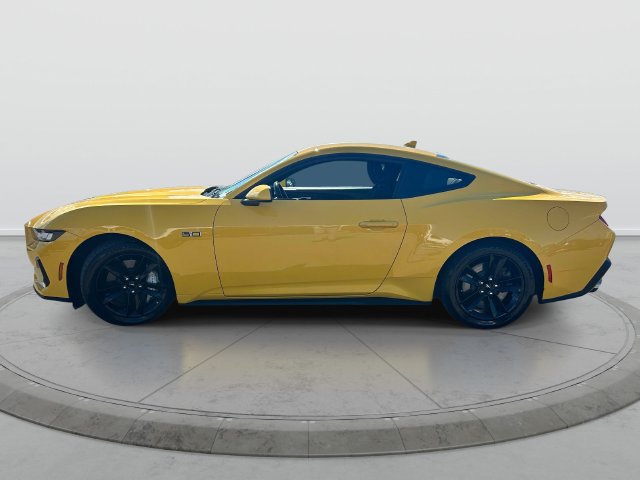Used 2024 Ford Mustang GT RWD image 8