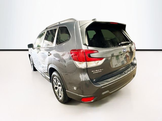 Used 2021 Subaru Forester Premium image 5