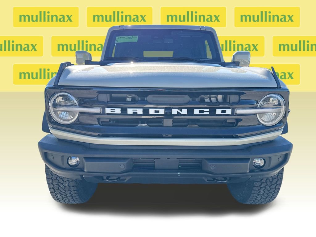 New 2025 Ford Bronco Outer Banks w/ Sasquatch Package image 12