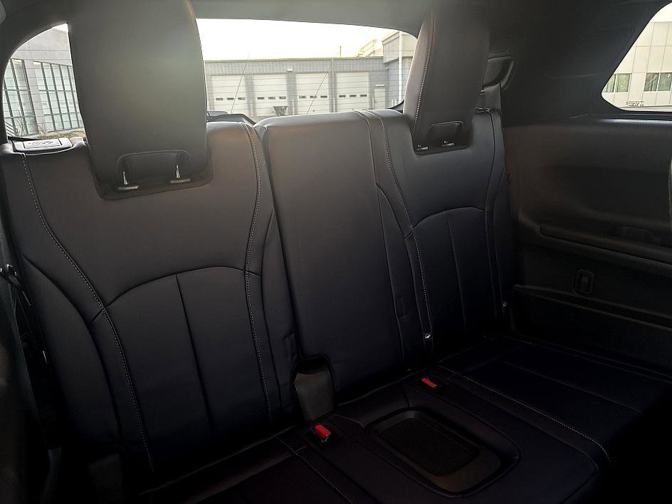 New 2026 INFINITI QX60 Sport image 15