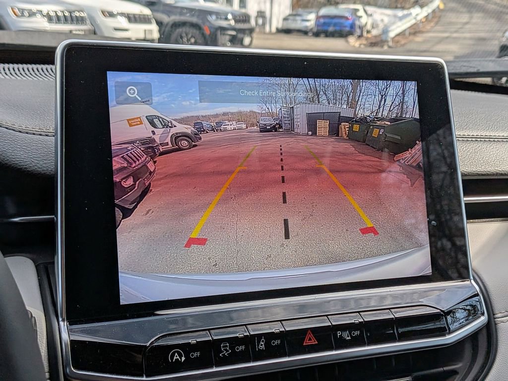 Used 2025 Jeep Compass Limited w/ Sun & Sound Group image 18