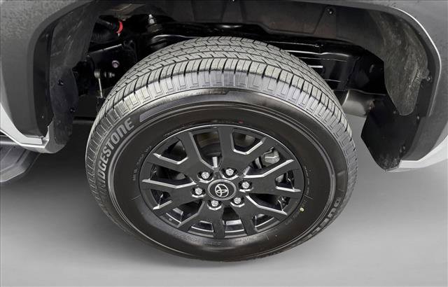 Certified 2025 Toyota 4Runner SR5 image 9