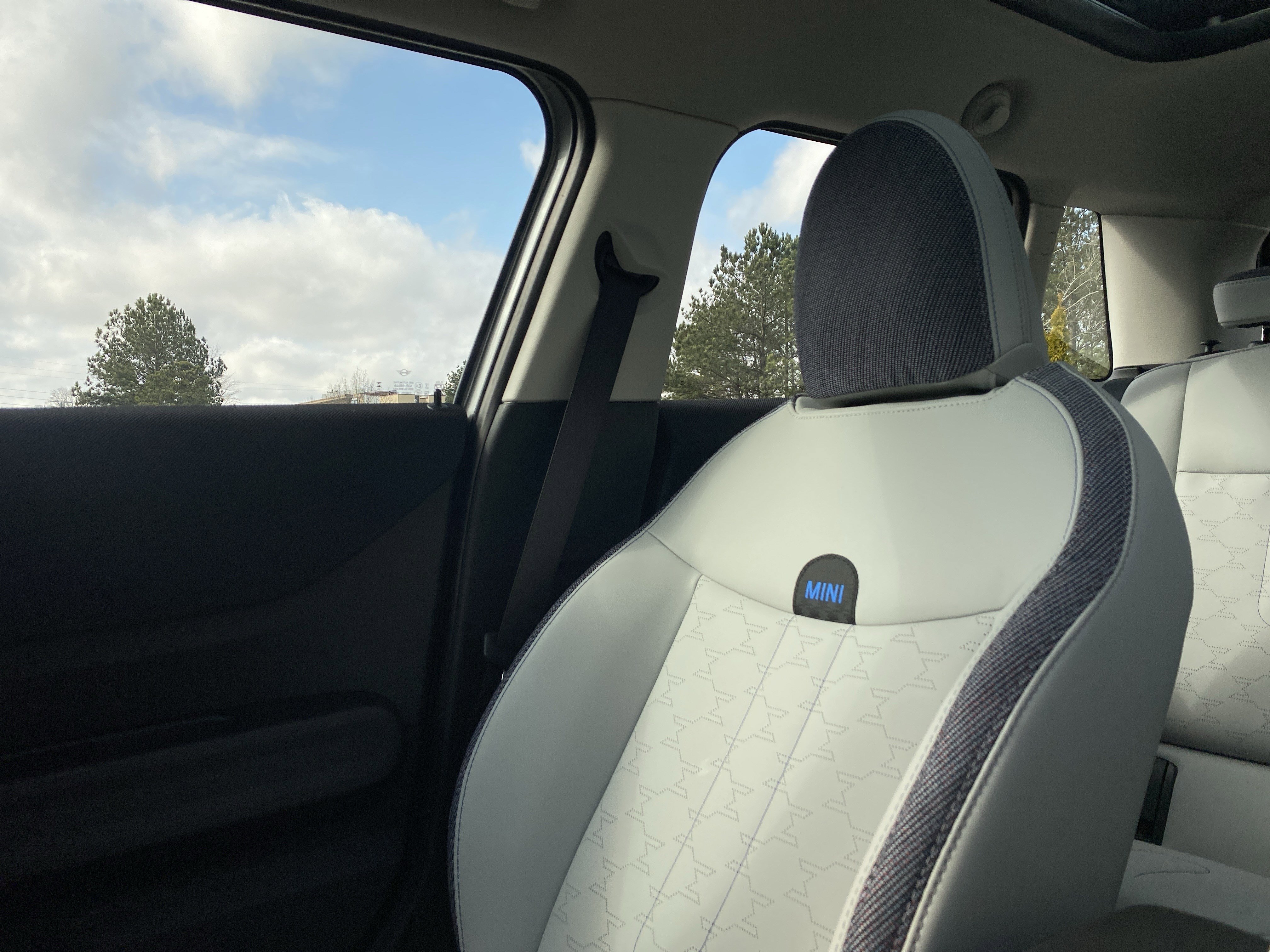 New 2026 MINI Cooper S image 28