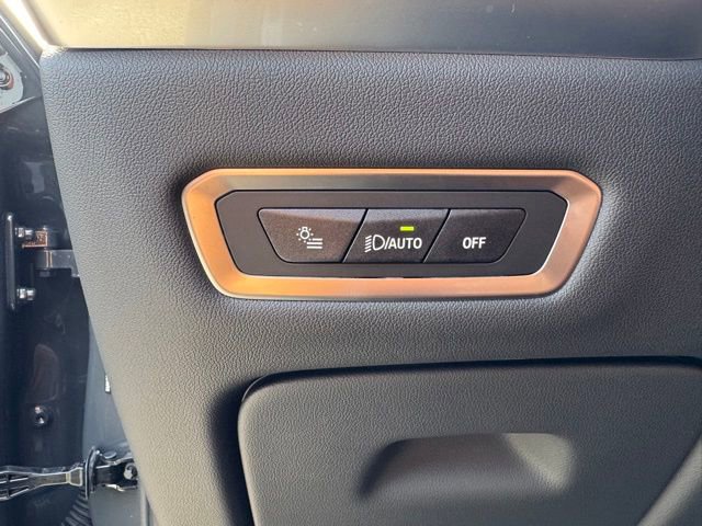 Certified 2026 BMW X7 M60i image 18