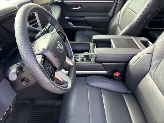 Used 2024 Toyota Sequoia Platinum AWD/4WD image 21