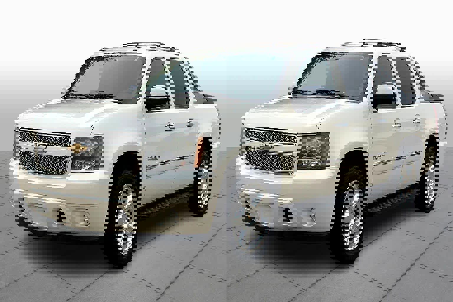 Used 2009 Chevrolet Avalanche LTZ