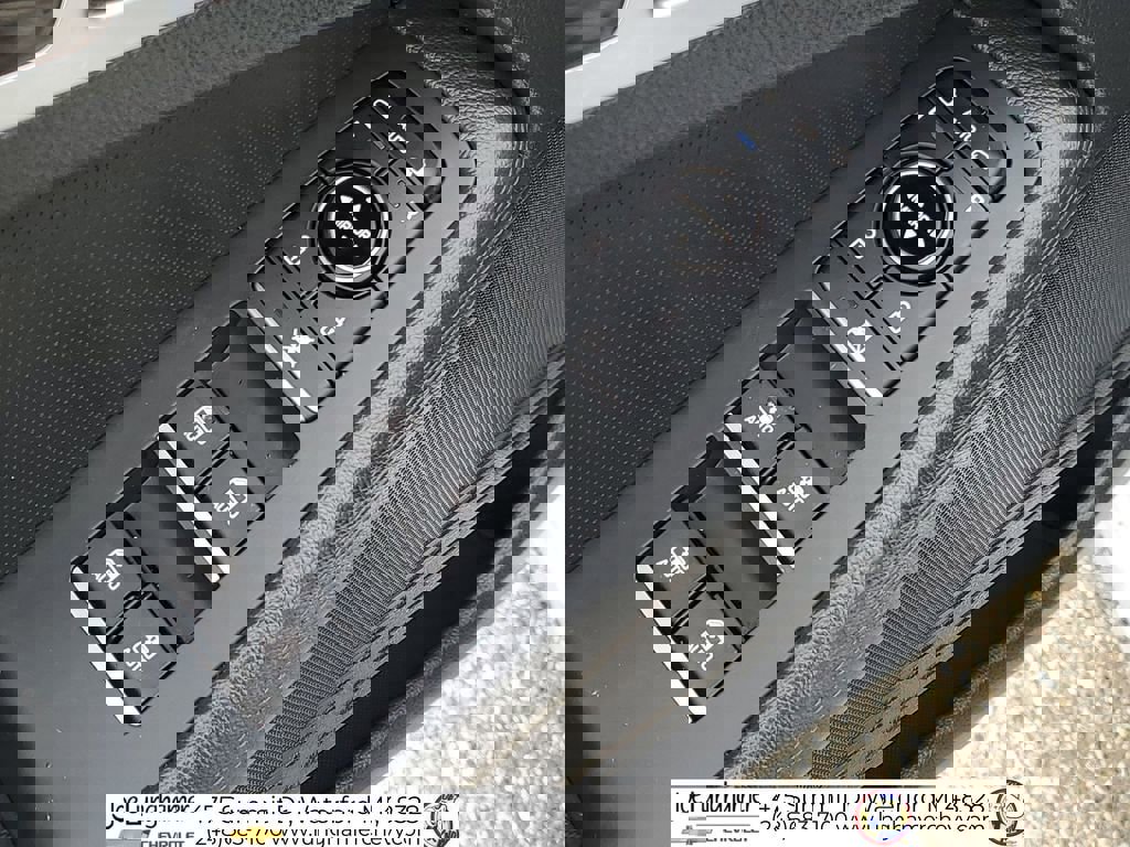 Used 2017 Genesis G80 3.8 image 24