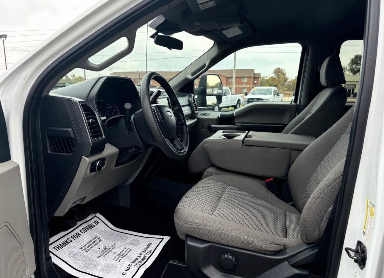 Used 2022 Ford F350 XLT AWD/4WD image 8