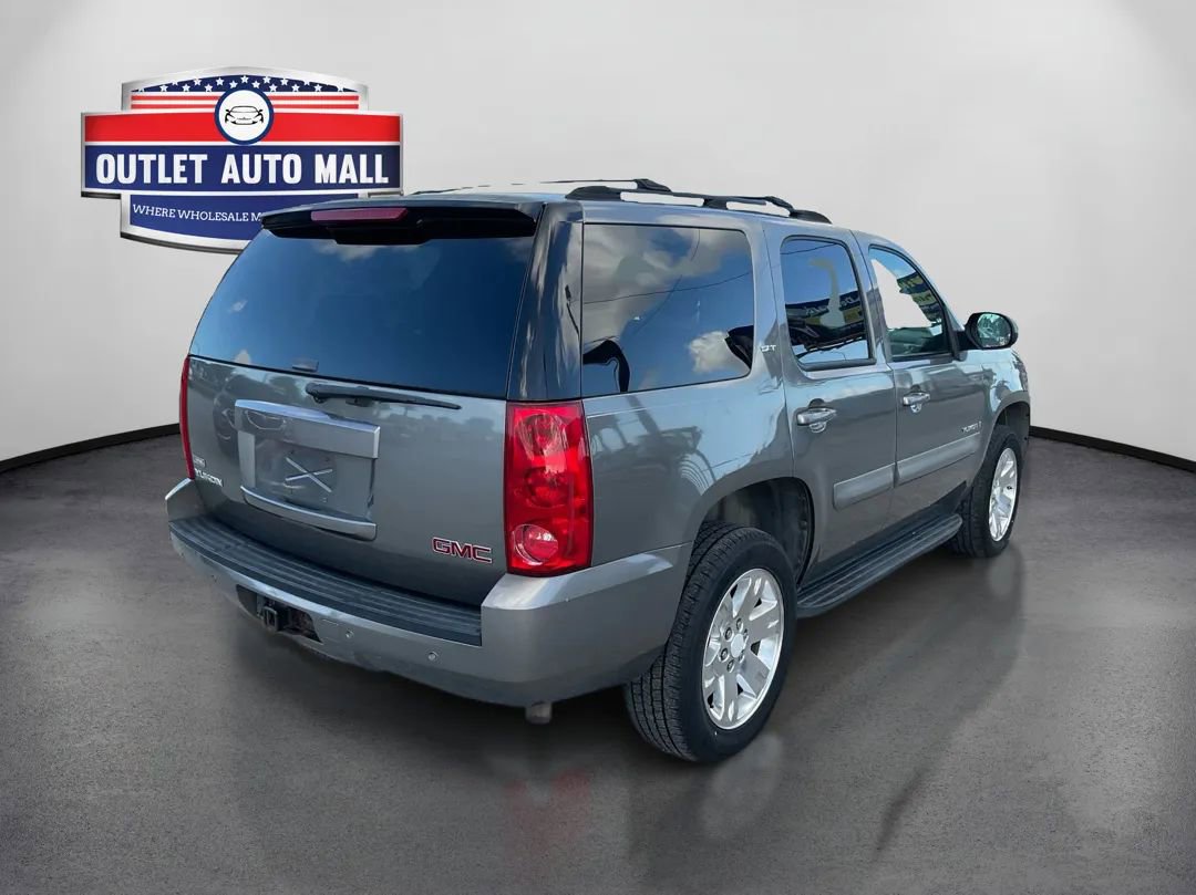 Used 2007 GMC Yukon SLT w/ SLT Preferred Equipment Group image 3