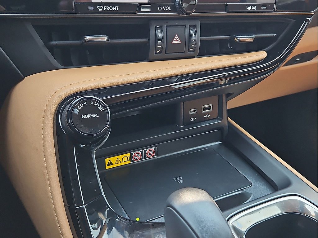 Used 2025 Lexus NX 250 FWD w/ Accessory Package (2T) image 17