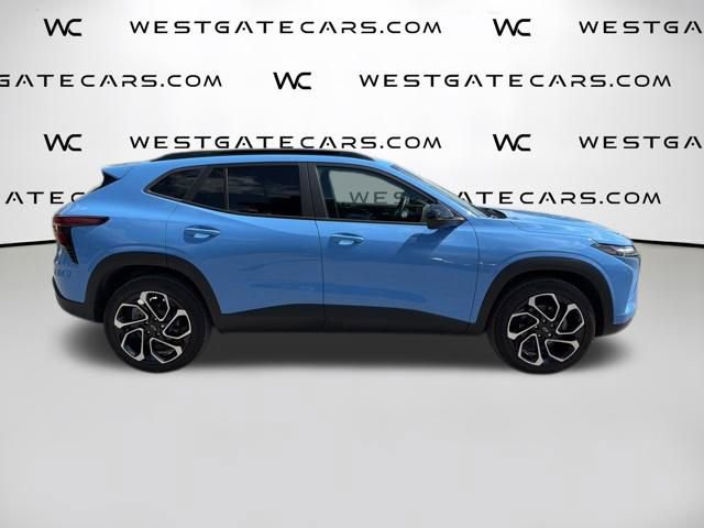 Used 2024 Chevrolet Trax RS w/ Sunroof Package image 5
