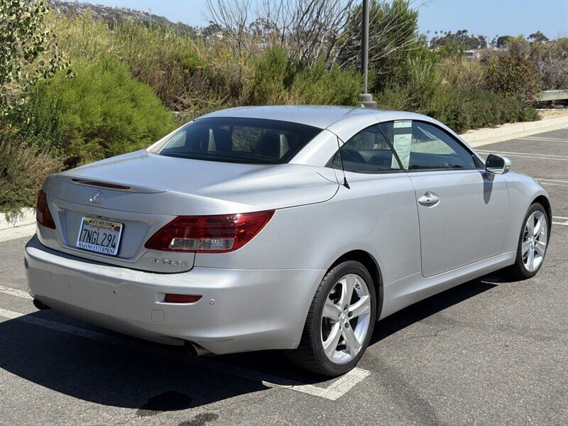 Used 2013 Lexus IS 250C RWD image 13