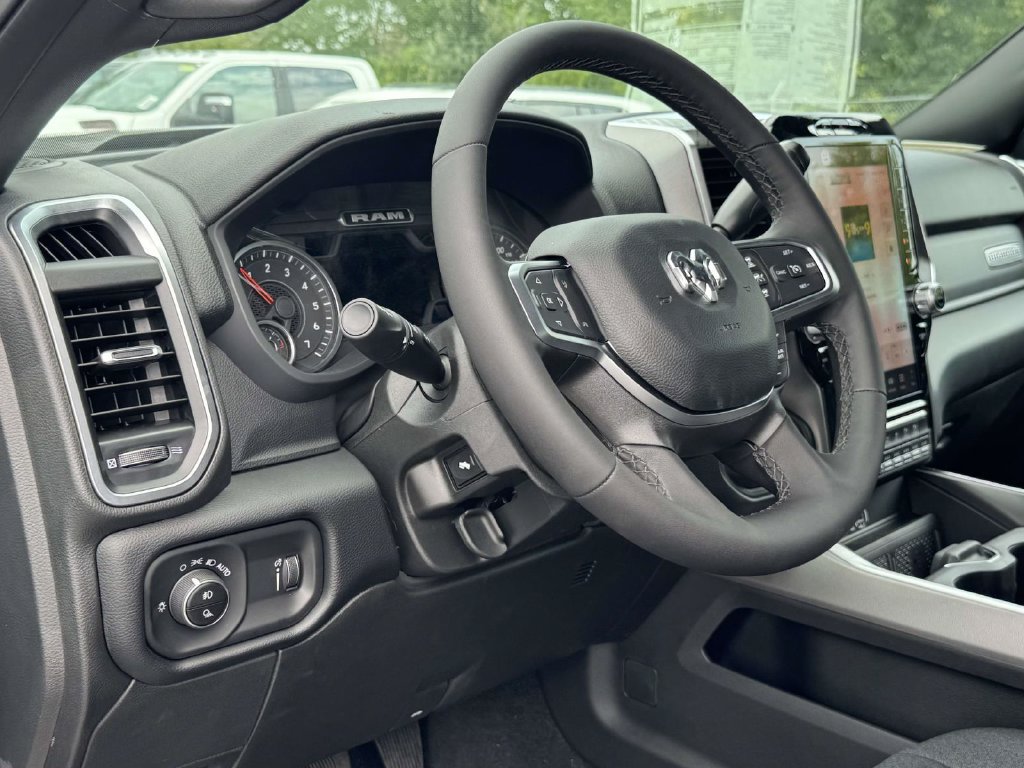 New 2026 RAM 2500 Big Horn AWD/4WD image 2