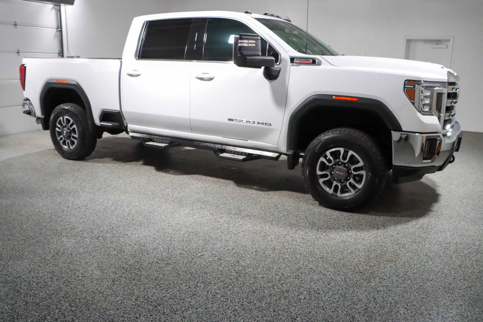 Used 2021 GMC Sierra 2500 SLE w/ SLE Value Package; AWD/4WD image 6