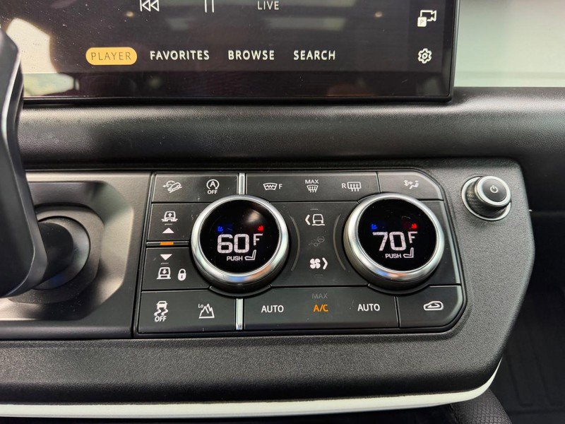 Used 2022 Land Rover Defender 110 X-Dynamic HSE AWD/4WD image 17