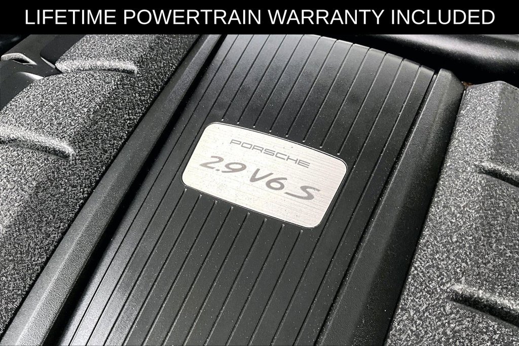 Used 2024 Porsche Macan S AWD/4WD image 42