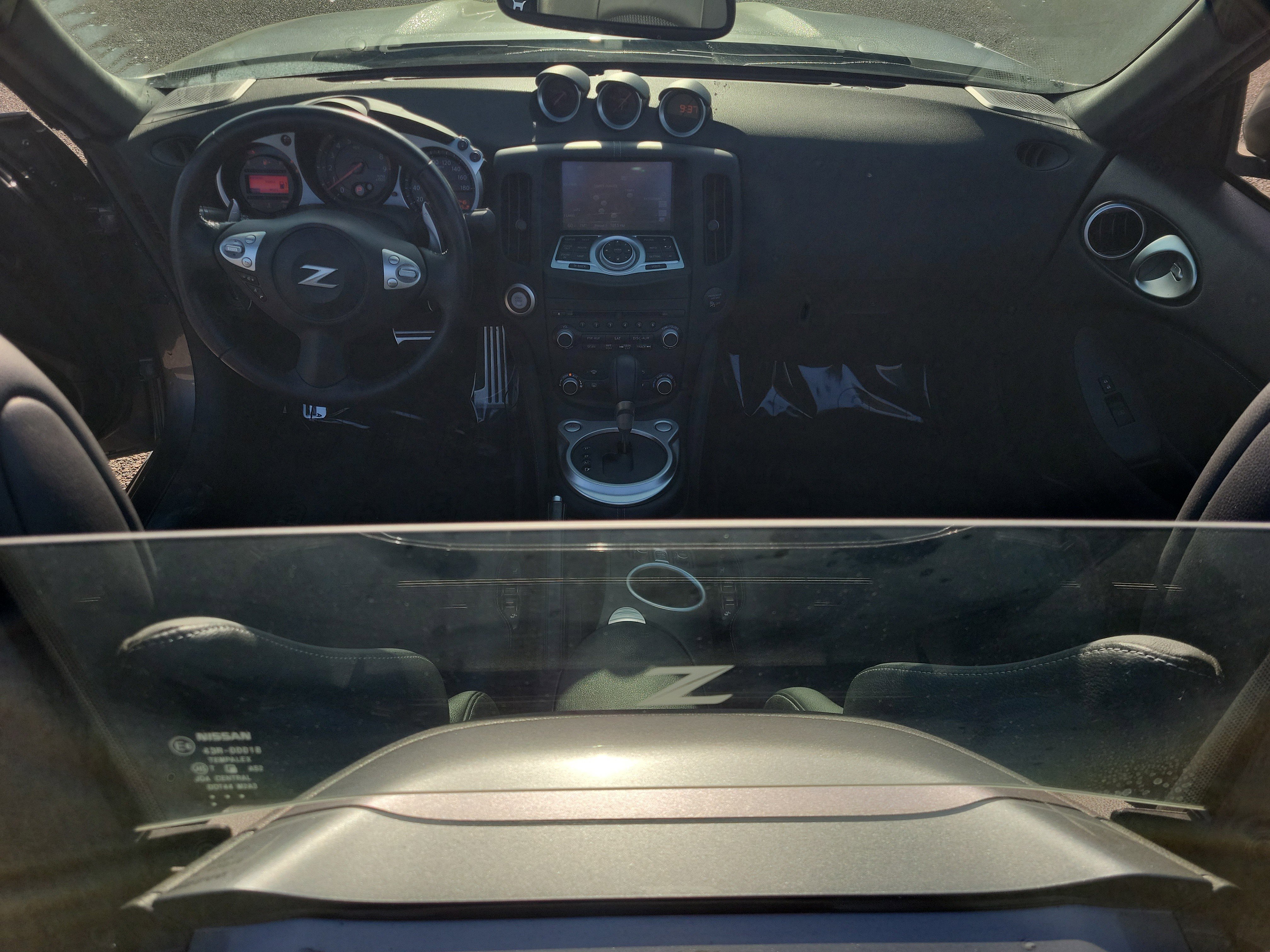 Used 2018 Nissan 370Z Touring Sport image 12