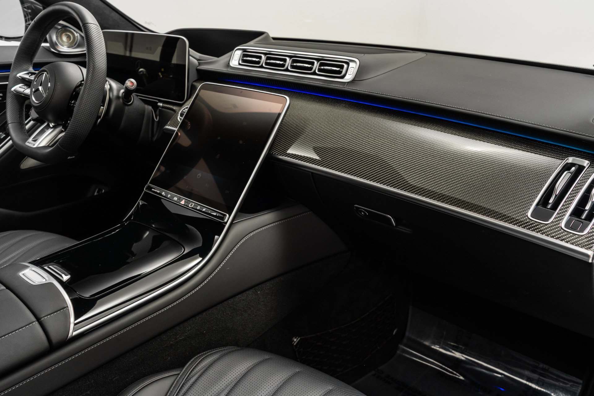 Used 2025 Mercedes-Benz S 63 AMG S image 14