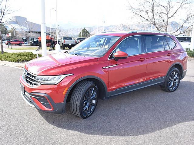 Used 2022 Volkswagen Tiguan SE image 3