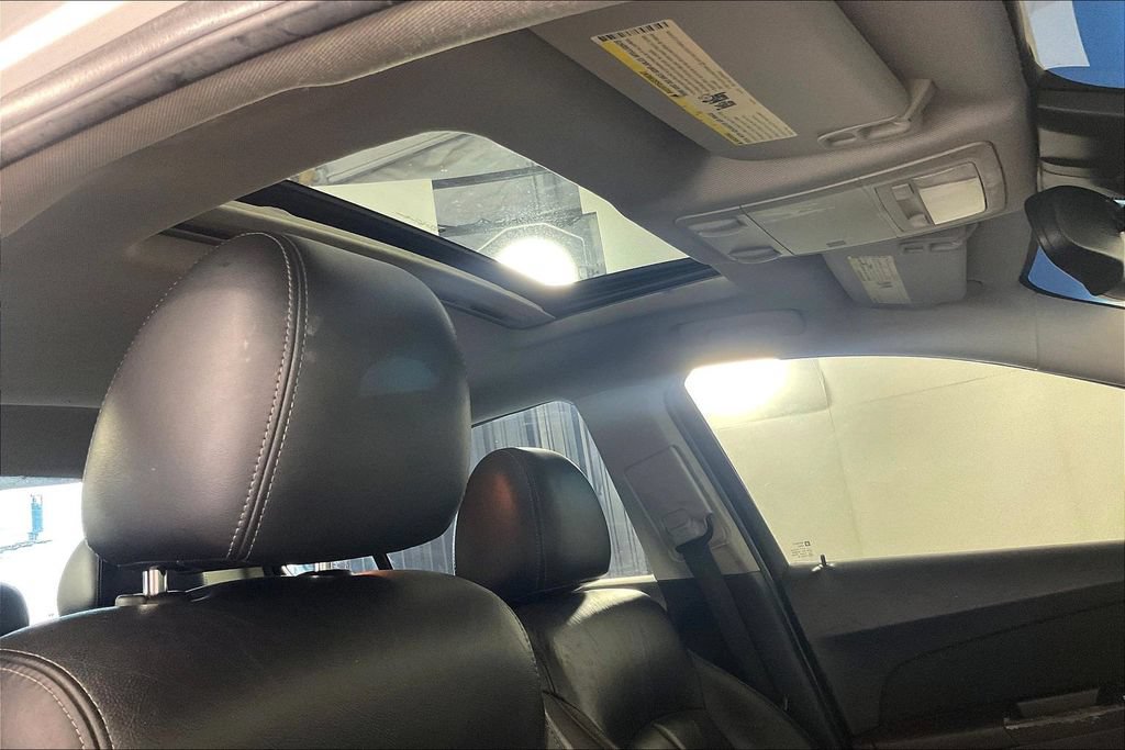 Used 2011 Chevrolet Cruze LTZ FWD image 19