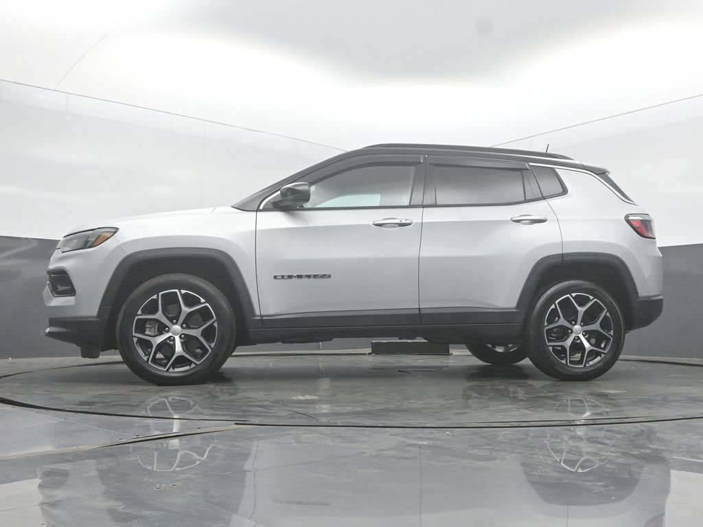 Used 2024 Jeep Compass Limited AWD/4WD image 49