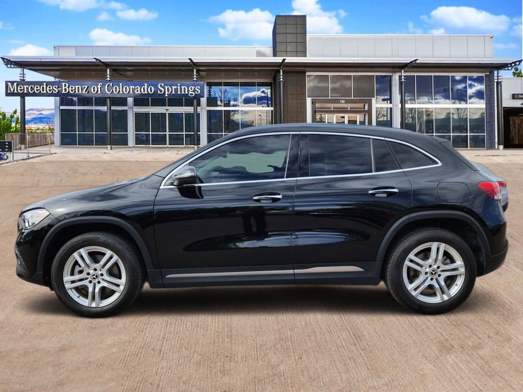 Used 2023 Mercedes-Benz GLA 250 4MATIC image 4