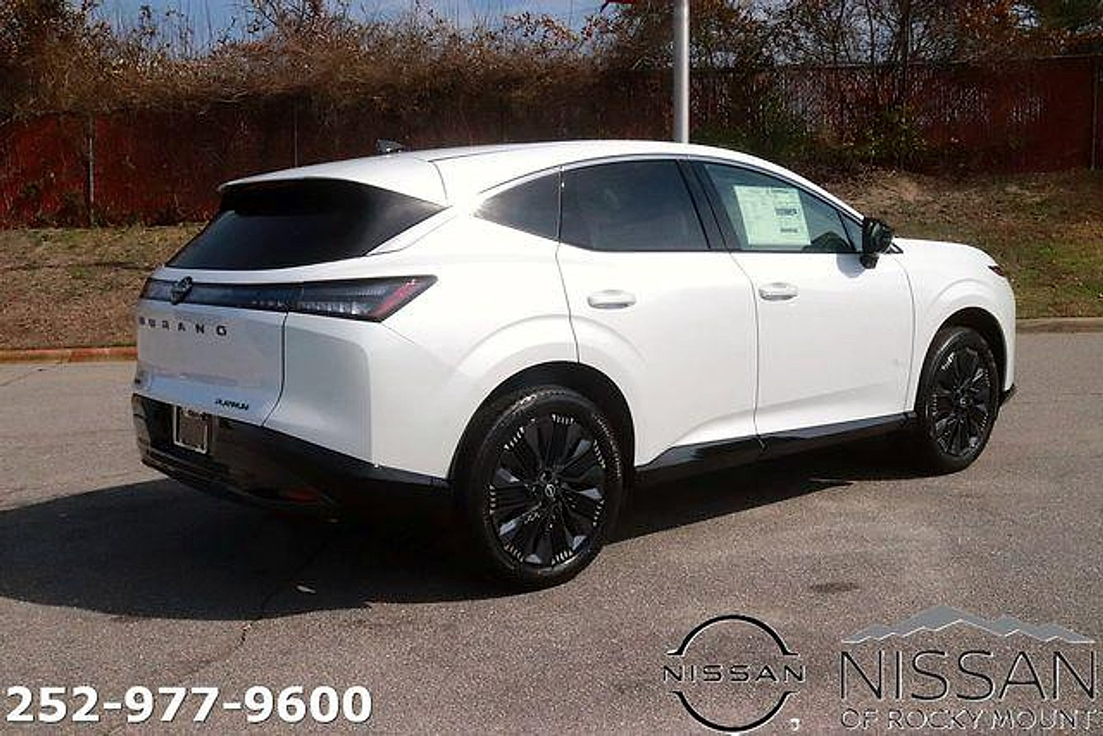 New 2026 Nissan Murano Platinum w/ Cargo Package AWD/4WD image 5