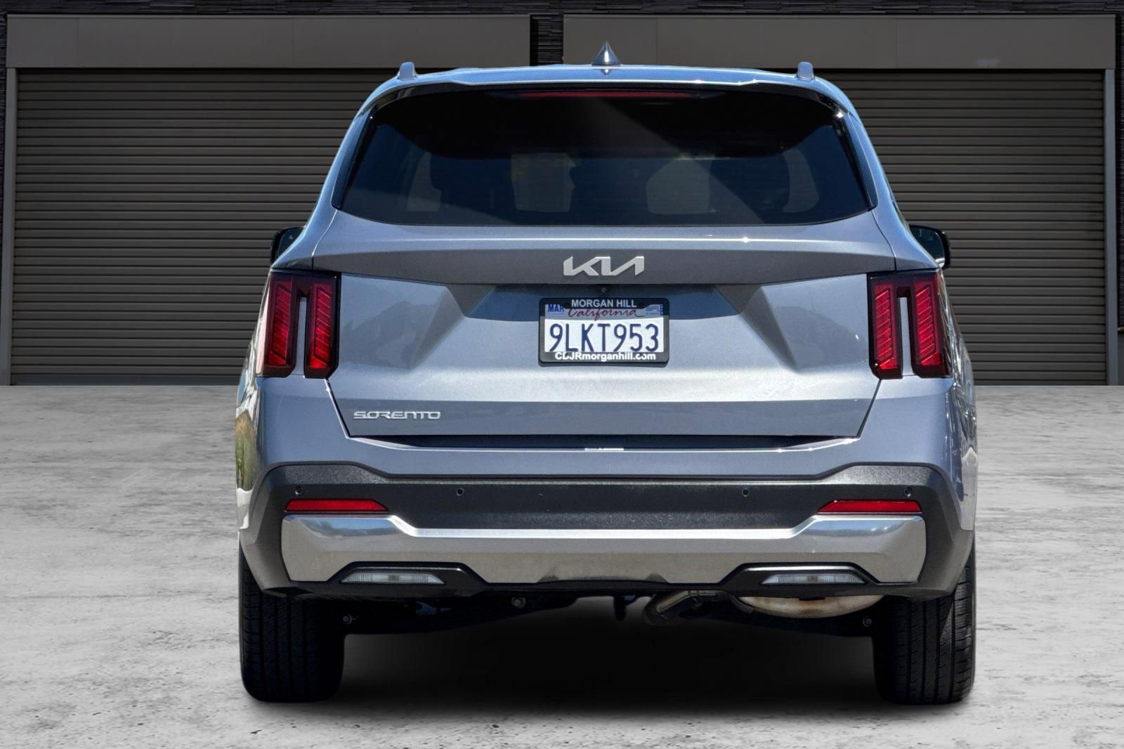 Used 2024 Kia Sorento S image 5