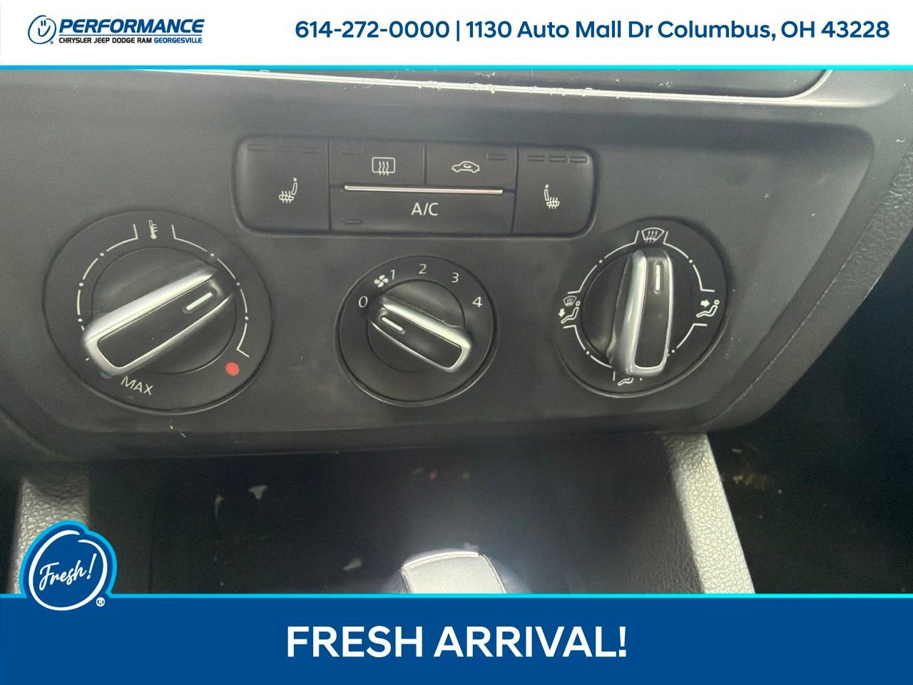 Used 2015 Volkswagen Jetta SE FWD image 21
