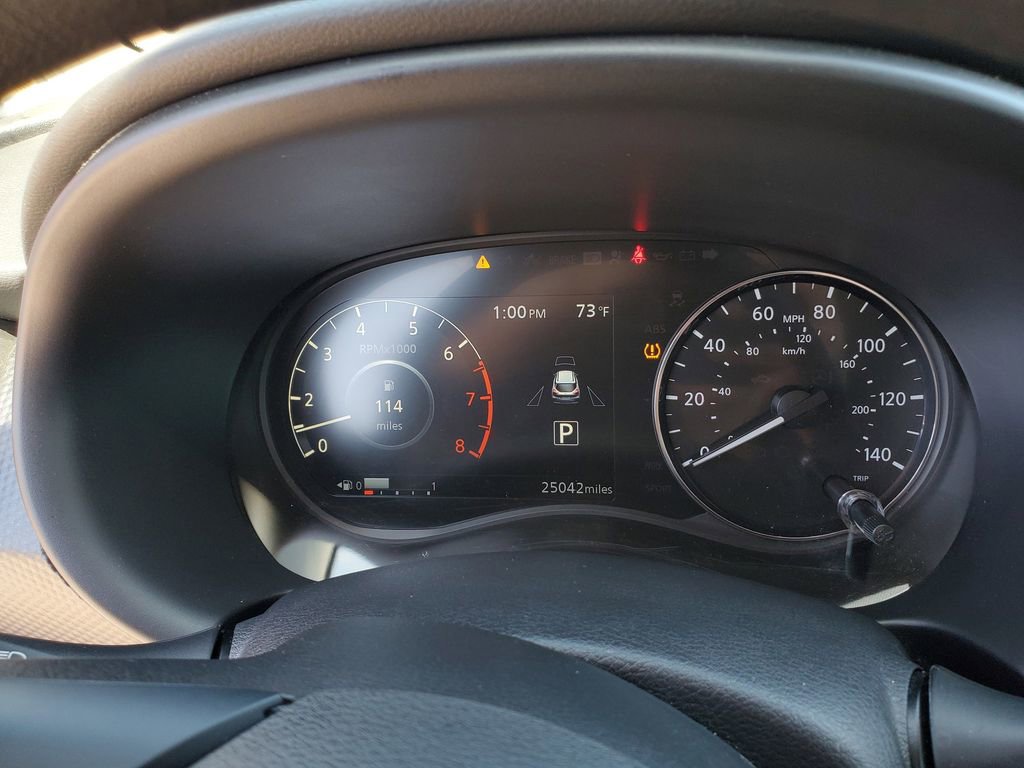 Used 2024 Nissan Kicks SV w/ Interior Electronics Package FWD image 22