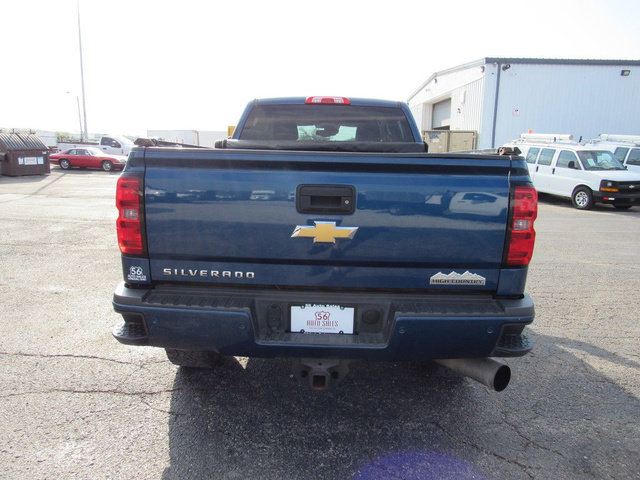 Used 2016 Chevrolet Silverado 2500 High Country w/ Duramax Plus Package AWD/4WD image 4
