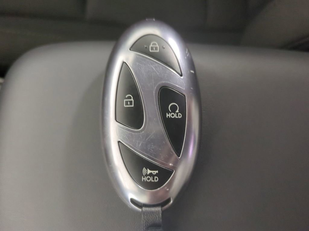 Certified 2025 Hyundai Kona SEL image 37