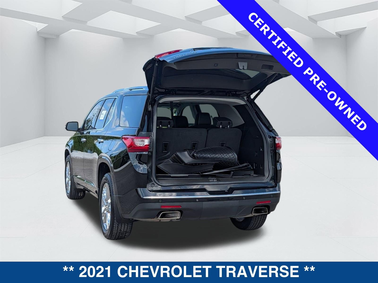 Used 2021 Chevrolet Traverse High Country image 13