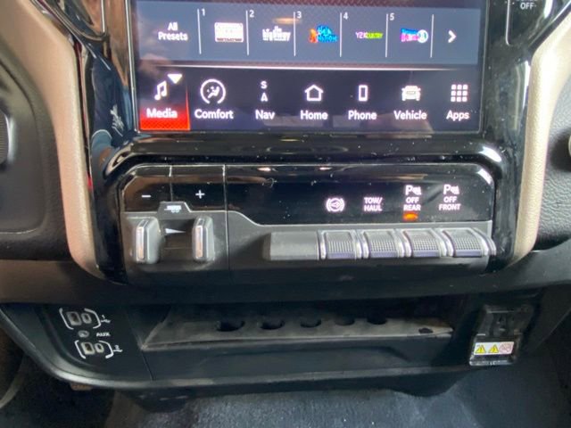 Used 2024 RAM 2500 Laramie image 22