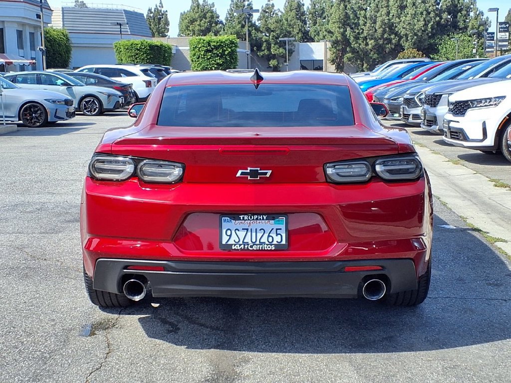 Used 2020 Chevrolet Camaro LT w/ Technology Package RWD image 5