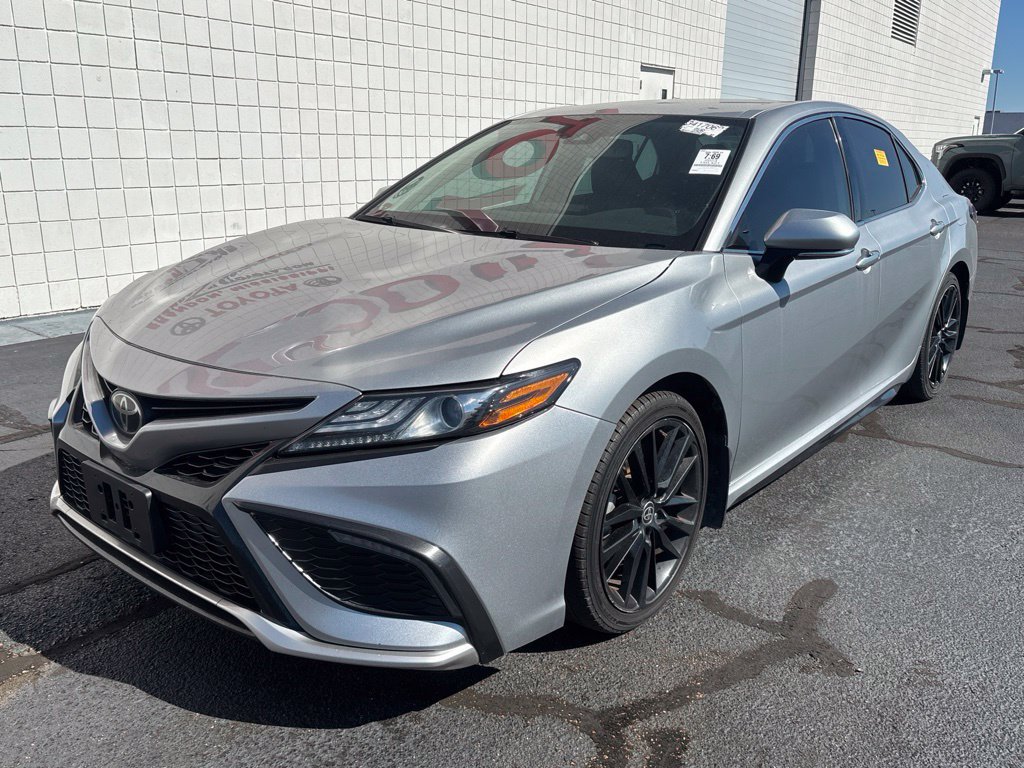 Used 2023 Toyota Camry XSE FWD image 1