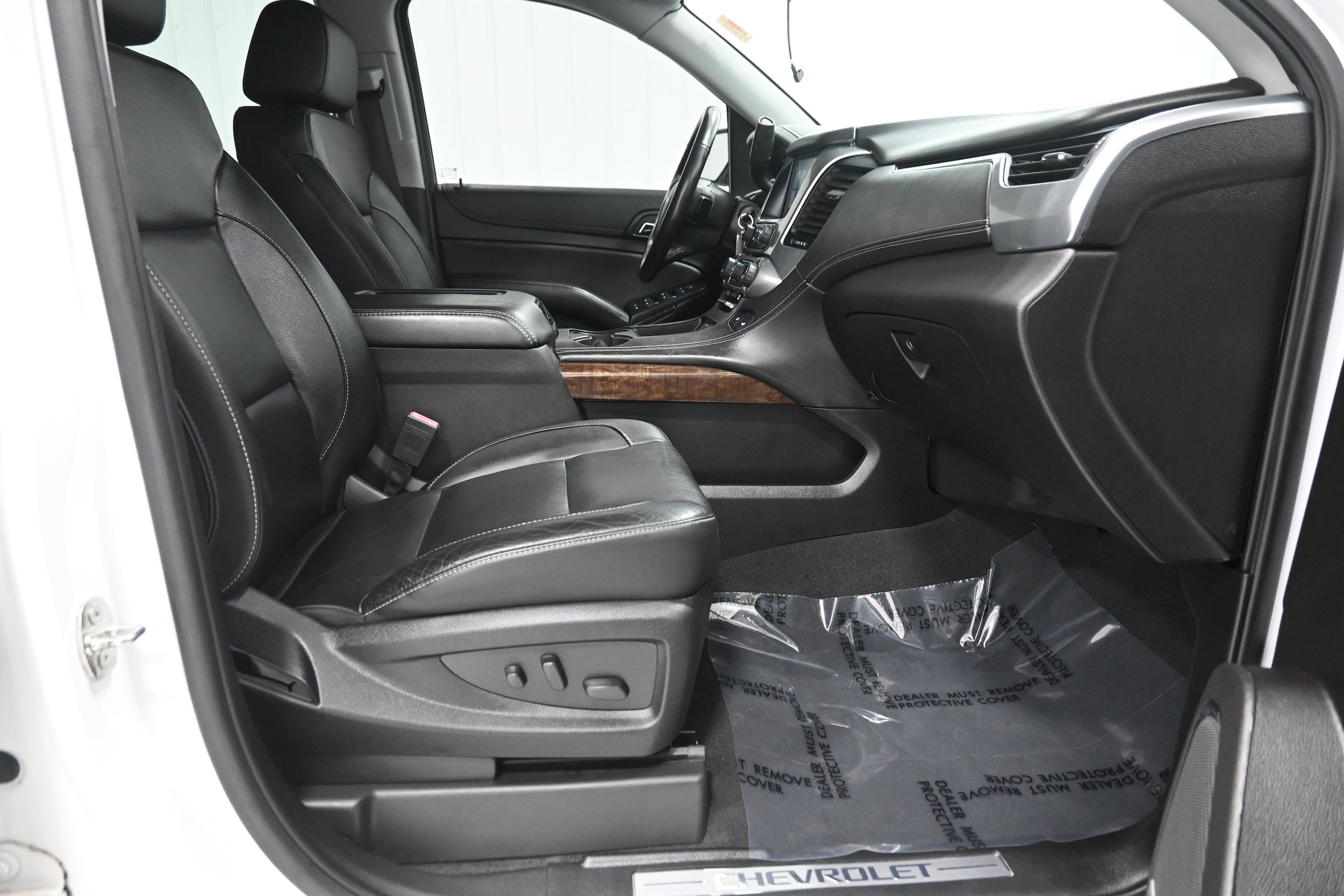 Used 2020 Chevrolet Tahoe LT AWD/4WD image 27