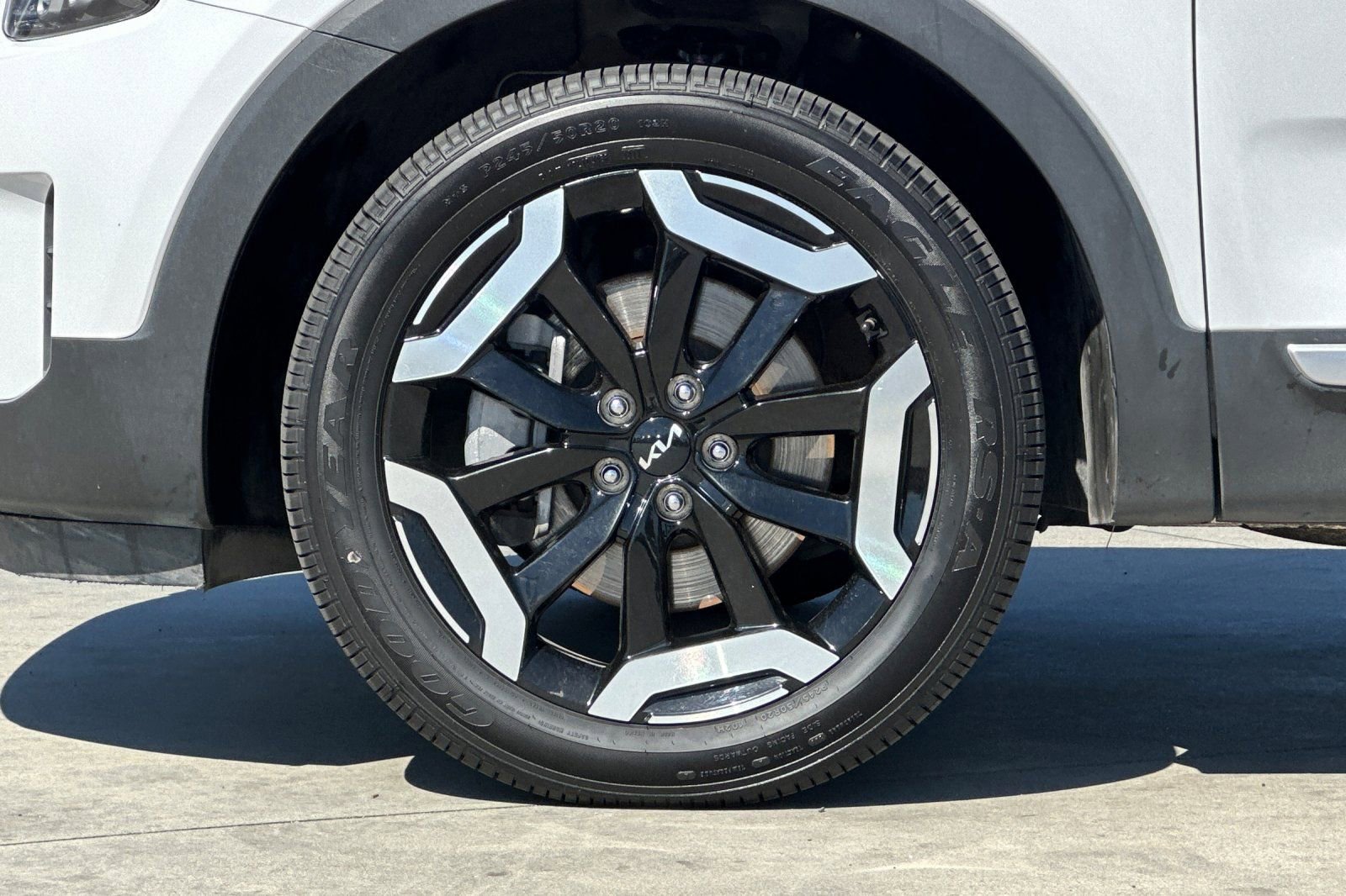 Used 2025 Kia Telluride S image 27