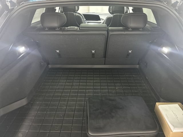 Certified 2024 Cadillac Lyriq Sport AWD/4WD image 16