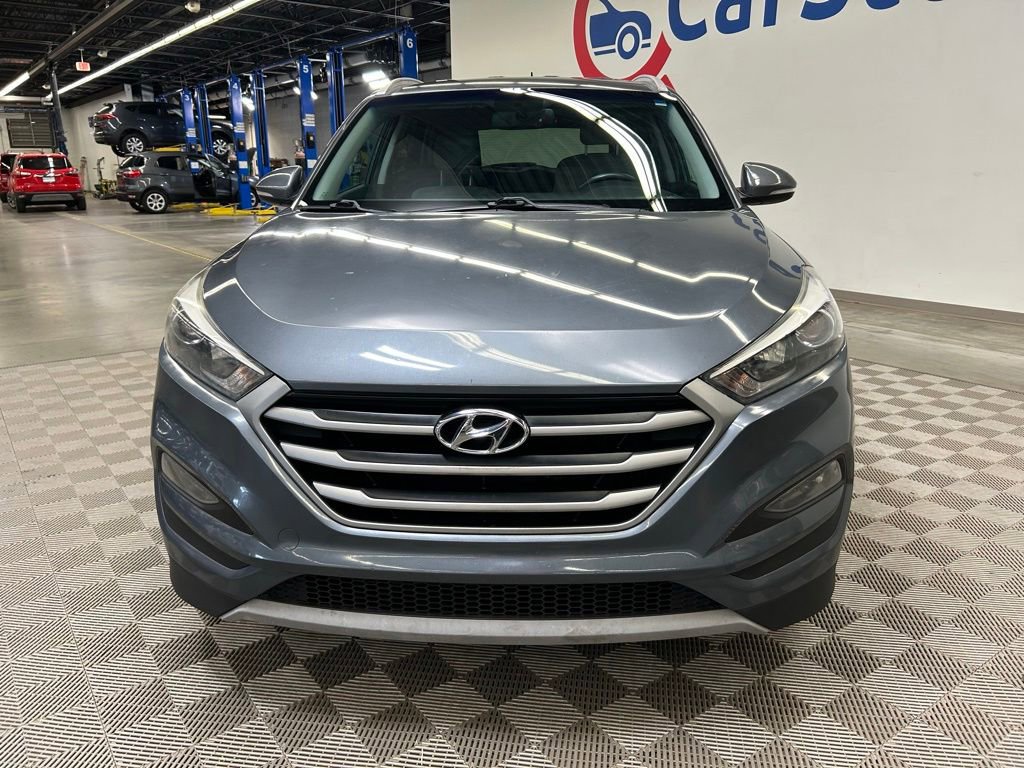 Used 2017 Hyundai Tucson Sport FWD image 4