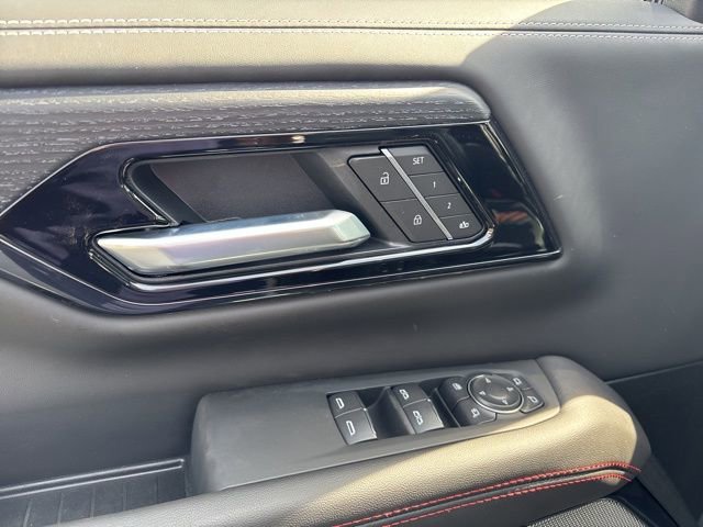 New 2026 GMC Yukon AT4 Ultimate w/ LPO, Illumination Package image 42