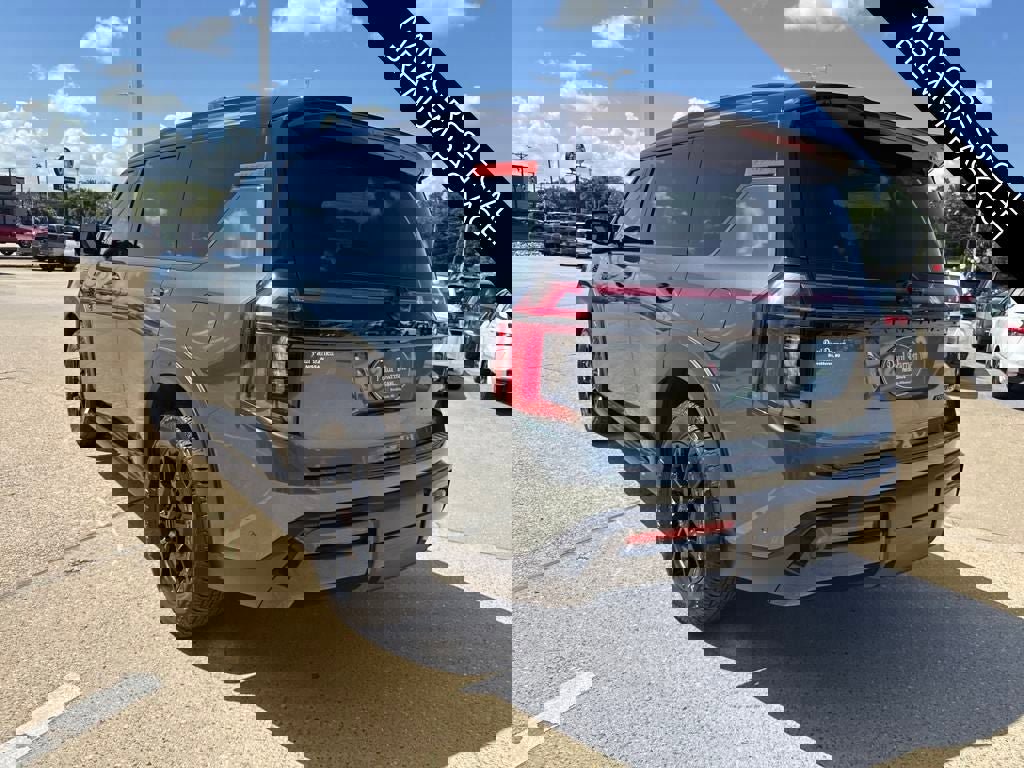 New 2025 Nissan Armada PRO-4X w/ Pro-4X Premium Package image 21