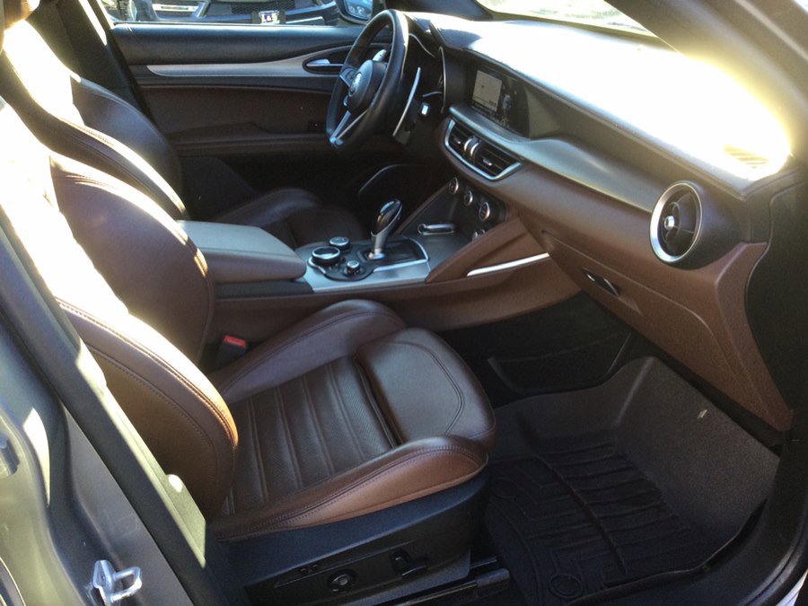 Used 2019 Alfa Romeo Stelvio Ti Sport w/ Quick Order Package 22S Sport image 24